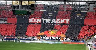 Ofiary własnego sukcesu. Rozbiórka Eintrachtu Frankfurt